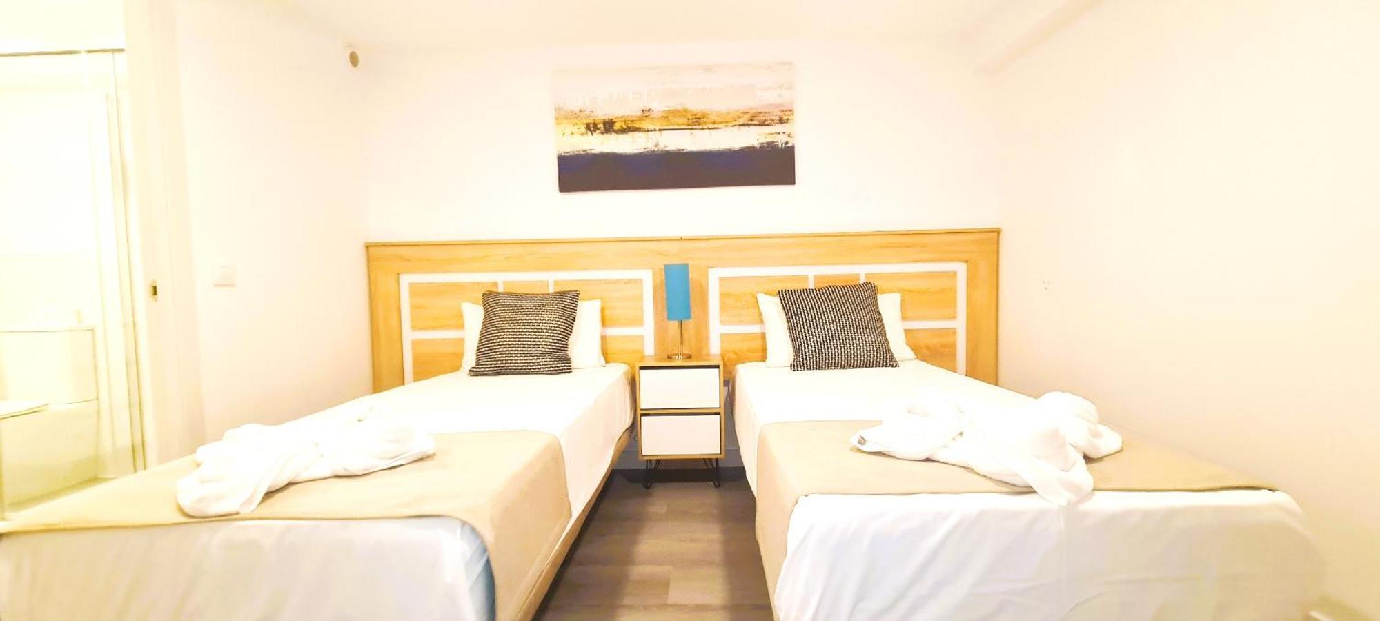 Ave Maria Apartment Madrid Bagian luar foto
